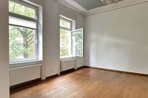 4-Zimmer-Altbau-Wohnung in Wiesbaden Mitte – Matthias-Claudius-Straße 17, 65185 Mitte, Wiesbaden – Vorschaubild 2