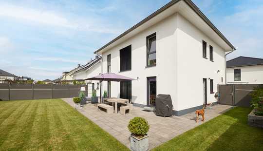 Bild von Exklusive Stadtvilla in Messel – 171 m² Wohnfläche + 70 m² Sonnenterrasse