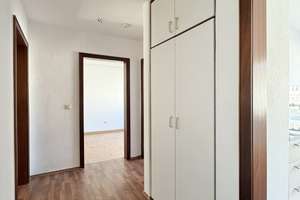 Helle + großzügige 2-Zimmer-Wohnung mit sonnigem Balkon in ruhiger & zentrumsnaher Lage – Die vollständige Adresse der Immobilie erhältst du vom Anbieter., 30455 Davenstedt, Hannover – Vorschaubild 7