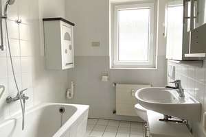 2-Zimmer-Wohnung in Seniorenwohnanlage im Duisburger Süden – WBS erforderlich – Wartburgstr. 13, 47259 Huckingen, Duisburg – Vorschaubild 6