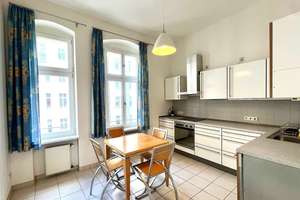 DIREKTE WASSERLAGE - 3 ZIMMER WE MIT BALKON IM MODERNISIERTEN ALTBAUKLASSIKER MIT BALKON + FAHRSTUHL – Die vollständige Adresse der Immobilie erhältst du vom Anbieter., 10179 Mitte (Ortsteil), Berlin – Vorschaubild 16