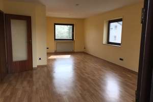 Herrlicher Ausblick und lichtdurchflutet! Ruhige 3-Zimmer Wohnung, Bad Kissingen (Garitz, Altenberg) – Eichenstraße 5, 97688 Bad Kissingen – Vorschaubild 7