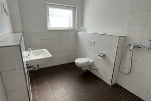barrierefreie & geräumige 2 Zimmerwohnung zentral Sterkrade! – Wilhelmstraße 10, 46145 Oberhausen – Vorschaubild 7