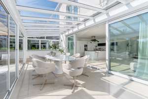 Villa in TOP LAGE von Düsseldorf-Kaiserswerth mit Geschichte und vielfältigen Nutzungsmöglichkeiten – Die vollständige Adresse der Immobilie erhältst du vom Anbieter., 40489 Kaiserswerth, Düsseldorf – Vorschaubild 2