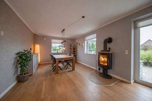 3D VIRTUAL TOUR - Modernes Einfamilienhaus in Sackgassenlage in Uetersen – Die vollständige Adresse der Immobilie erhältst du vom Anbieter., 25436 Uetersen – Vorschaubild 5