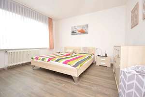Top gepflegte, modern möblierte 3-Zimmer-Wohnung mit Balkon, Einbauküche + Fahrstuhl... – Die vollständige Adresse der Immobilie erhältst du vom Anbieter., 38444 Westhagen, Wolfsburg – Vorschaubild 9