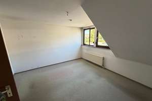 Großzügiges Familienhaus mit Garten, Stellplatz & viel Raum in Dormagen-Delhoven – Die vollständige Adresse der Immobilie erhältst du vom Anbieter., 41540 Dormagen – Vorschaubild 7