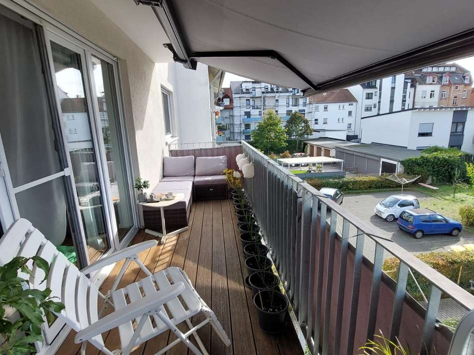großen Balkon 