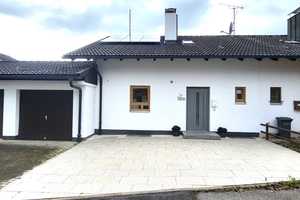 Großzügig geschnittenes Haus für die ganze Familie! – Am Anger 10a, 83547 Rosenheim (Kreis) – Vorschaubild 3
