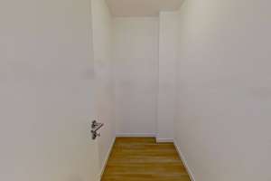 MODERNES WOHNEN IN VILLINGEN-SCHWENNINGEN: Lichtdurchflutete 2-Zimmer-Wohnung mit Balkon und EBK – Paula-Straub-Str. 12, 78048 Villingen, Villingen-Schwenningen – Vorschaubild 9