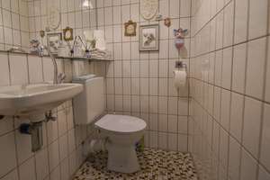 Lichtdurchflutete 3-Zimmer-Wohnung mit zwei Balkonen & Tiefgaragenstellplatz in Köln-Weiden – Die vollständige Adresse der Immobilie erhältst du vom Anbieter., 50858 Weiden, Köln – Vorschaubild 10