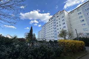 Solide Kapitalanlage in gefragter Lage – Vermietete 2 Zimmer Wohnung mit Balkon und Tiefgarage! – Die vollständige Adresse der Immobilie erhältst du vom Anbieter., 63110 Rodgau – Vorschaubild 2