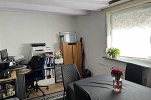 EFH mit Garage für Großfamilie oder als Kapitalanlage in guter Lage. – Am Hang 4, 30880 Hannover (Kreis) – Vorschaubild 7