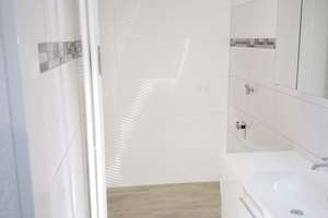 Zuhause mit 2 Zimmern in Königsbrunn in ruhiger Lage mit schöner Aussicht – Donauwörtherstr. 32a, 86343 Königsbrunn – Vorschaubild 5