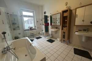 JA, zum stilvollen Wohnhaus mit großem Garten in zentraler Lage von Solingen-Mitte! – Solingen – Vorschaubild 17