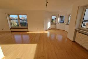 Einziehen ohne Renovierungsaufwand-Lichtdurchflutetes Einfamilienhaus in sehr guter Altdorf-Wohnlage – Die vollständige Adresse der Immobilie erhältst du vom Anbieter., 90518 Altdorf bei Nürnberg – Vorschaubild 10