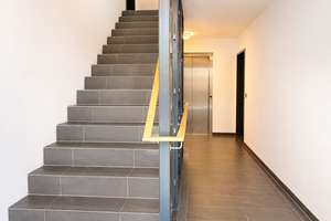 Hochwertige  Erdgeschosswohnung mit Terrasse und Tiefgaragenstellplatz. – Die vollständige Adresse der Immobilie erhältst du vom Anbieter., 22453 Niendorf, Hamburg – Vorschaubild 20