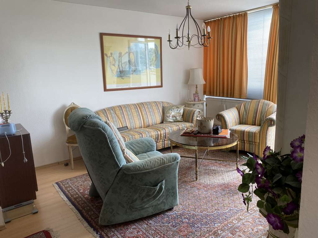 Immobilie in Saarbrücken - Helle Penthouse-Wohnung 2 ZKB von privat – ab sofort frei! - Bild 0