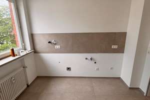 3-Zimmer-Wohnung mit Balkon in Troisdorf – Die vollständige Adresse der Immobilie erhältst du vom Anbieter., 53840 Troisdorf – Vorschaubild 5