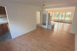 Vielseitiges Mehrfamilienhaus in Top-Lage von Stuttgart-Büsnau! Sofort bezugsfrei & provisionsfrei! – Die vollständige Adresse der Immobilie erhältst du vom Anbieter., 70569 Büsnau, Stuttgart – Vorschaubild 10