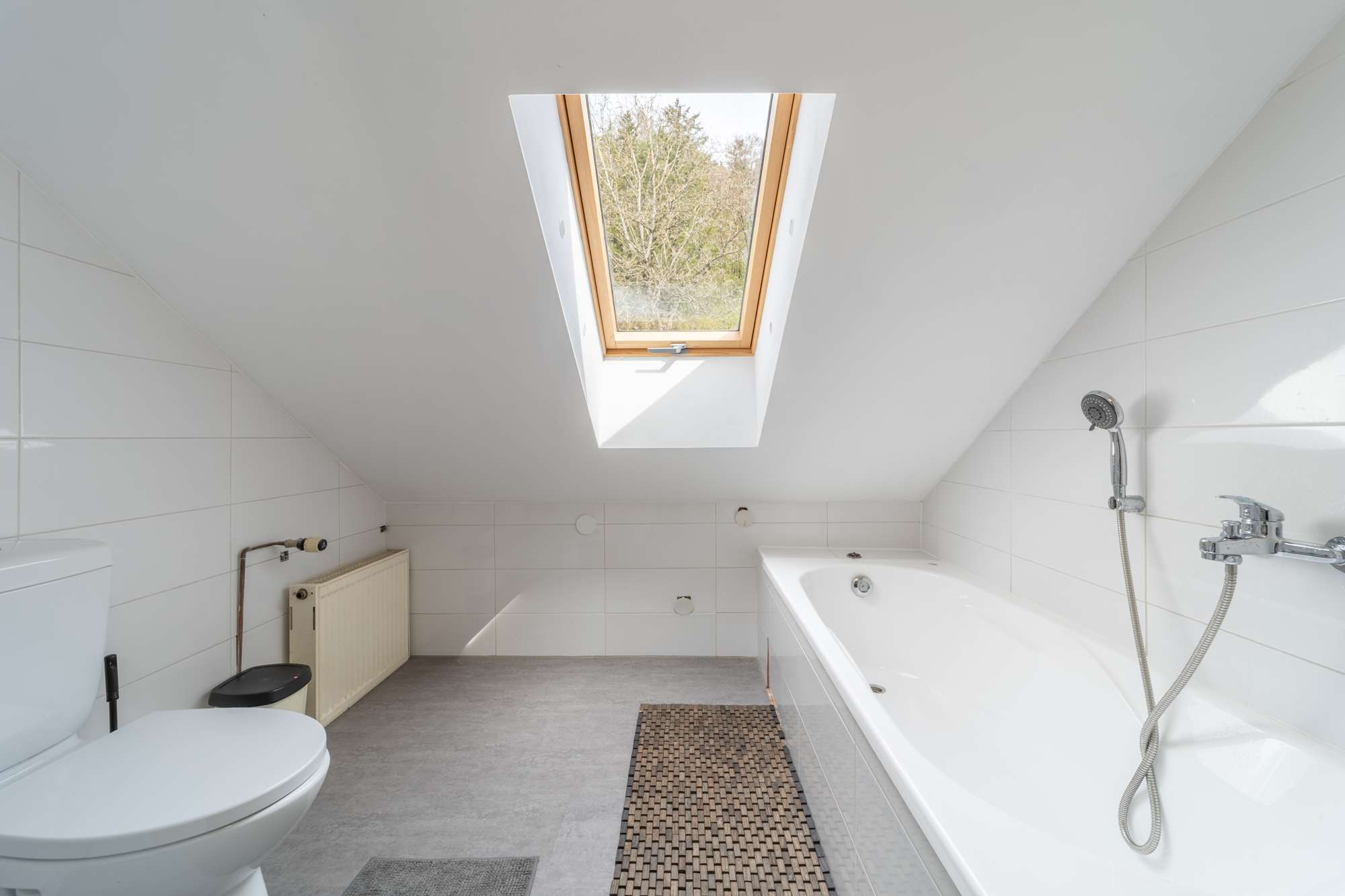 Immobilie in Eggingen - Einfamilienhaus mit vermieteter Einliegerwohnung in Eggingen - Bild 5