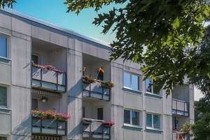 Stadtnah und naturnah – Ihre neu modernisierte Wohnung in Wolfsburg-Detmerode – Kurt-Schumacher-Ring 218, 38444 Detmerode, Wolfsburg – Vorschaubild 5