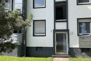 Sehr schöne 2 Zimmer Wohnung mit Balkon in Duisburg zu vermieten!!!