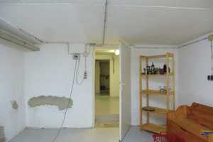 Doppelhaus-Hälfte auf 1.132 m² Grundstück in guter Wohnlage – Haselnussweg 15, 86169 Augsburg – Vorschaubild 23