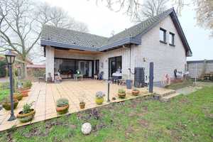 Vollunterkellerter Satteldachbungalow mit Garage – Kleve (Kreis) – Vorschaubild 26