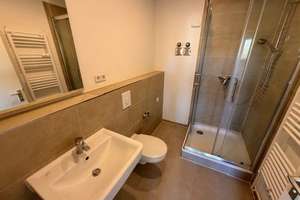 Geräumige 1-Zimmer-Wohnung mit Balkon! – Burgemeisterstr. 11, 12103 Tempelhof, Berlin – Vorschaubild 6