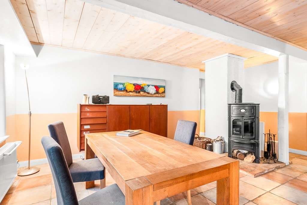 Immobilie in Braderup - Reetgedeckte Doppelhaushälfte mit großzügigem Garten - Bild 0