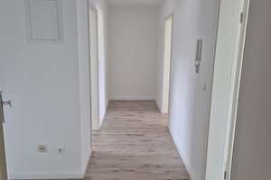 Frisch renovierte 2-Zimmer-Wohnung mit neuer Einbauküche in der Neckarstadt-Ost