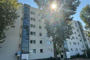 Mini-Apartment für EINE Person - mit Balkon und Wannenbad! – Quedlinburger Straße 38, 12627 Hellersdorf, Berlin – Vorschaubild 7