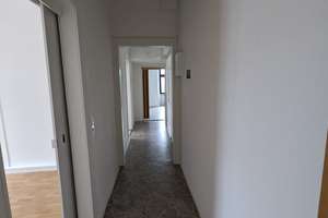 Alltagstaugliche 4,5 Zimmer Wohnung in Wuppertal – Arnoldstr. 1, 42275 Oberbarmen, Wuppertal – Vorschaubild 11