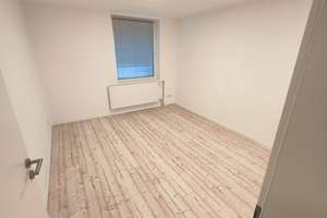 Sanierte 74 m3 Wohnung, Neue Ikea Küche, Einzugsfertig – Die vollständige Adresse der Immobilie erhältst du vom Anbieter., 46045 Altstadt-Mitte, Oberhausen – Vorschaubild 10