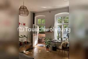 Tauschwohnung: Suche Tauschwohnung, biete kleine 2 Zimmer Altbauwohnung