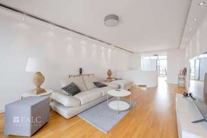 Ein Zuhause über den Dächern Münchens - Luxuriöse Penthouse-Maisonette im Olympischen Dorf – Die vollständige Adresse der Immobilie erhältst du vom Anbieter., 80809 Am Riesenfeld, München – Vorschaubild 2