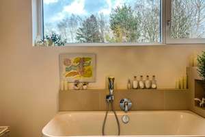 Exklusive Architektenvilla am Naturpark – Luxuswohnen im Grünen! – Die vollständige Adresse der Immobilie erhältst du vom Anbieter., 65527 Niedernhausen – Vorschaubild 14