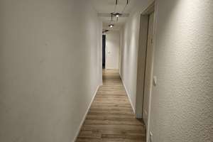 Zwei modernisierte großzügige Wohnhäuser mit Geschäftsräumen in zentraler – Die vollständige Adresse der Immobilie erhältst du vom Anbieter., 47839 Hüls, Krefeld – Vorschaubild 8