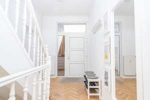 Historischer Charme trifft moderne Eleganz – Stilvolle Villa zur Eigennutzung oder als Anlageobjekt – Die vollständige Adresse der Immobilie erhältst du vom Anbieter., 21129 Cranz, Hamburg – Vorschaubild 3