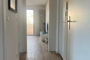 Hübsche helle 2 ZW mit Balkon, Einbauküche und Tageslichtbad – 60323 Westend-Süd, Frankfurt am Main – Vorschaubild 4