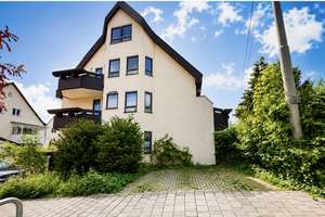Charmant, hell  begehrt – Maisonette mit Balkon in Stuttgart-Degerloch