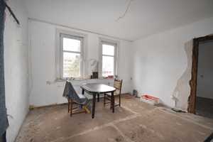Einfamilienhaus in zentraler Lage zum Selbstausbau ! – Suhl – Vorschaubild 19