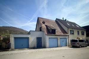 Einfamilienhaus, viel Platz, herrlichem Ausblick und Potenzial – ideal für Familien oder Handwerker – Nürnberger Land (Kreis) – Vorschaubild 2