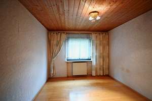 Für Selberrenovierer: EG – Wohnung in Zweifamilienhaus zum Herrichten. – 76189 Oberreut, Karlsruhe – Vorschaubild 9