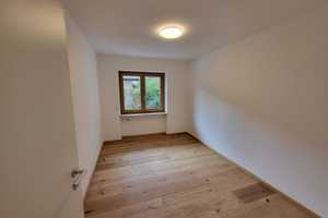 Großzügig geschnittenes Haus für die ganze Familie! – Am Anger 10a, 83547 Rosenheim (Kreis) – Vorschaubild 20