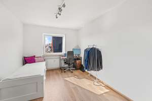 MFH mit 3 Wohneinheiten, teilweise frei, in Nürnberg-Gebersdorf
 – Die vollständige Adresse der Immobilie erhältst du vom Anbieter., 90449 Gebersdorf, Nürnberg – Vorschaubild 19