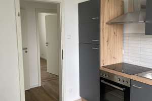 Erstbezug nach Modernisierung 2 Zimmer, Balkon und Einbauküche – Die vollständige Adresse der Immobilie erhältst du vom Anbieter., 38446 Hellwinkel, Wolfsburg – Vorschaubild 2