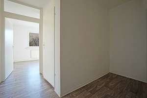 Ein Raum, unzählige Möglichkeiten: Großzügige Einraumwohnung zum Wohlfühlen! – Chopinstraße 20, 3050 Sachsendorf, Cottbus – Vorschaubild 2