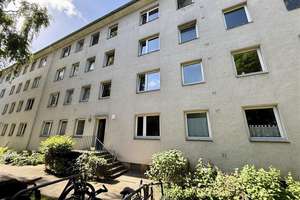 Kleine charmante 2-Zimmer-Whg. mit Balkon direkt im Zentrum// Annenstraße, Nähe Dreiecksplatz